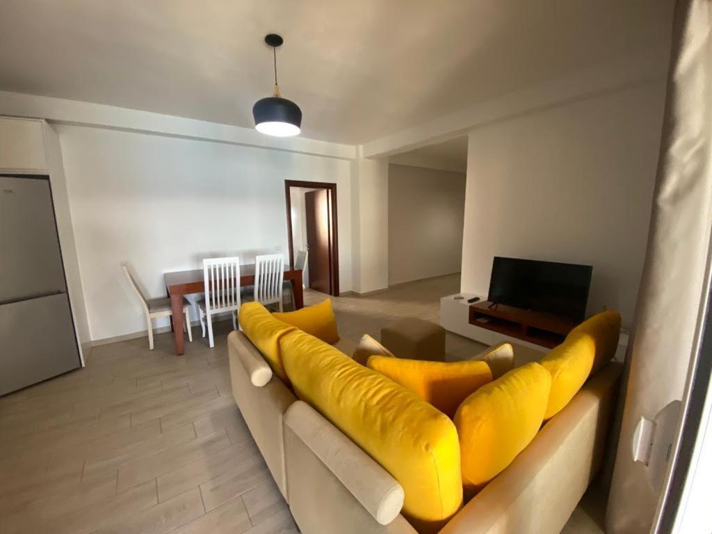 Cava Apartments Sarande Bilik gambar