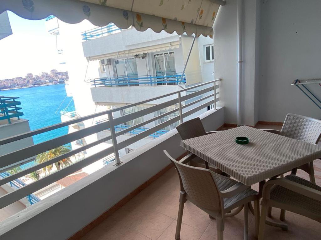 Cava Apartments Sarande Bilik gambar