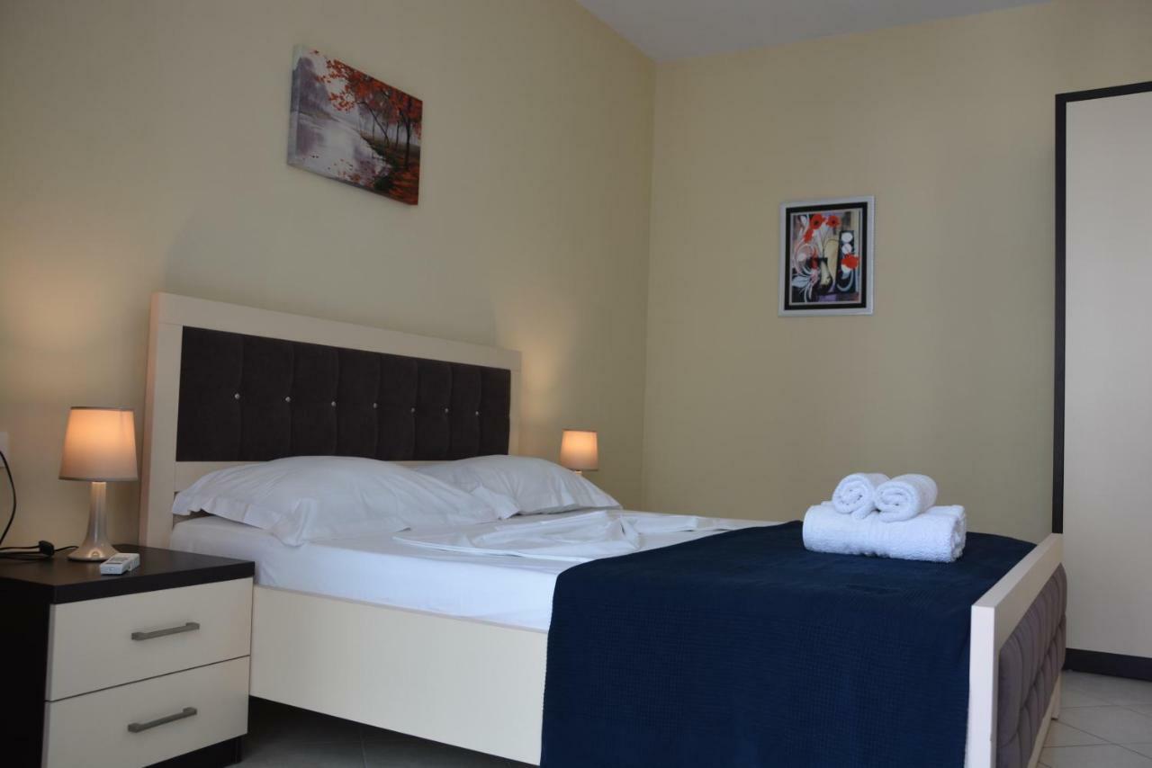 Cava Apartments Sarande Luaran gambar